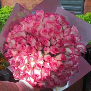 ramo de 100 rosas